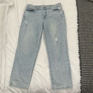 Women’s cropped, lightly distressed Joe’s jeans